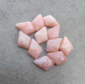 Ópalo Rosa Natural en Forma de Cometa, Cabujón Plano, Calibrado, Gema Suelta para Joyería - Product Image 2