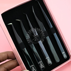 Pince à épiler courbe faux cils pince à épiler d'isolation de cils de fibre de couleur noire pour les extensions de cils pince à épiler de botte méga volume russe - Product Image 1