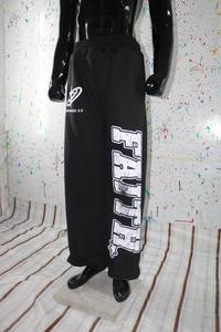 Conjunto Deportivo Personalizado de Felpa Francesa de 300 g/m² para Hombre, Sudadera de Cuello Redondo y Pantalones, Estampado en Serigrafía, Color Verde Caqui, Ropa Deportiva finerthreds - Product Image 2