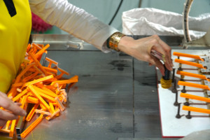 มีดโกนหนวดสแตนเลสใบมีดคู่สำหรับผู้ชายแบบใช้แล้วทิ้งสำหรับใช้กับใบหน้าและร่างกาย - Product Image 5