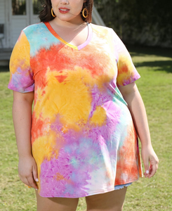 T-shirt pour femme en coton 100% de qualité supérieure, imprimé tie-dye, 180 GSM, col en V ample, coupe oversize à épaules tombantes, personnalisable avec logo, fabrication OEM - Product Image 3