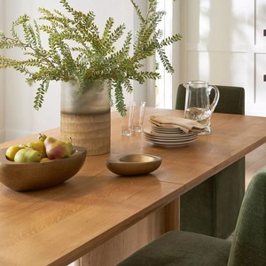 Vase de table en aluminium fait main avec finition dorée, design moderne, écologique et de haute qualité pour la décoration de la maison - Product Image 6