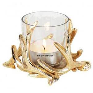 Elegante Portavelas de Aluminio Dorado, Arreglo de Velas Hecho a Mano, Decoración Moderna para Bodas y Cenas - Product Image 5