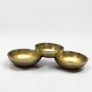 Prix direct usine Ensemble de 3 bols à treillis métalliques à 3 compartiments pour fruits secs et sucreries, Bol décoratif doré pour offrandes - Product Image 3