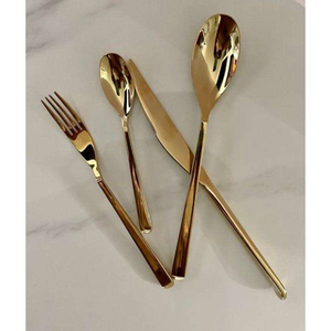 ชุดช้อนส้อมพรีเมียมพร้อมดีไซน์โบราณทำมือสำหรับการจัดโต๊ะอาหารสุดหรู  วัสดุเหล็กขัดเงาเคลือบสีบรอนซ์ - Product Image 6