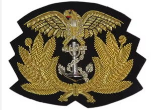 Insignias Bordadas a Mano de Lujo Hechas a Medida, Servicio OEM, Resistentes al Agua, Efecto 3D en Relieve, para Uniformes y Blazers de Moda - Product Image 6