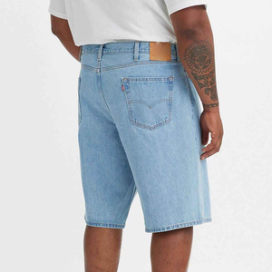 Shorts en jean bleu clair pour homme, coupe ample, jambe droite, taille mi-haute, fermeture éclair, style décontracté streetwear, en coton respirant – Nouvelle collection très prisée - Product Image 3