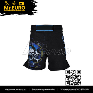 Maßgefertigte Sublimations-Herren-Muay-Thai-MMA-Shorts mit Totenkopf-Druck für Kickbox-Training - Product Image 3