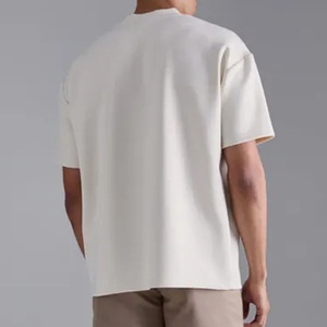 เสื้อยืดคอกลมโอเวอร์ไซส์พรีเมียมเนื้อหนาสำหรับผู้ชาย ทรงหลวม ไหล่ตก ผ้าฝ้ายนุ่ม สไตล์สตรีทแวร์ จาก Naimat Abbas Industries - Product Image 2