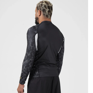 Camiseta de Protección Solar Personalizada para Hombre, Transpirable, de Secado Rápido, Manga Larga, con Logotipo Personalizado en la Parte Delantera, Servicio OEM, para Natación - Product Image 2
