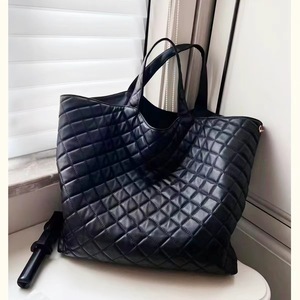Sac fourre-tout matelassé en cuir véritable noir Golden Bridge pour femme, avec deux poignées, bandoulière, ouverture supérieure, grande capacité, portable - Product Image 6