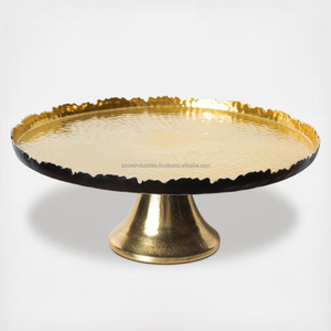 Azora Industries Présentoir à gâteaux décoratif en métal Présentoir à gâteaux de style moderne Plateau de serveur de gâteaux en grossiste - Product Image 1