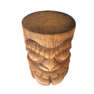 Taburete de Madera con Cara de Tiki Sonriente, Muebles Hechos a Mano de Estilo Polinesio para Venta al por Mayor, Diseño Interior Tropical - Product Image 1