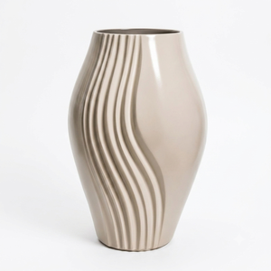 Rústico y Moderno: Urna de Terracota con Textura Ondulada, Urna de Arcilla Roja Mate con Curvas Serenas - Product Image 3