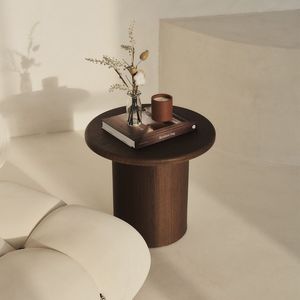 Mesa Auxiliar de Madera Premium con Diseño Robusto, Tamaño Compacto y Presencia Elegante - Product Image 4