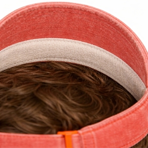Visière de sport unisexe réglable avec boucle arrière personnalisable, visière incurvée, design ouvert, légère - Product Image 6