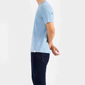 เสื้อยืดผู้ชายคุณภาพสูง ผ้าฝ้าย 100% สีพื้น แบบสั่งทำ แขนสั้น สไตล์ลำลอง ทรงหลวม โอเวอร์ไซส์ ดีไซน์ยาวพิเศษ - Product Image 6