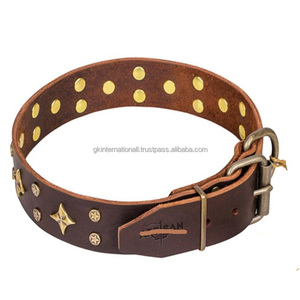 Collier de chien en cuir véritable avec clous décoratifs en bronze au design personnalisé pour chiens de grande ou moyenne race chez un fabricant de gros - Product Image 4