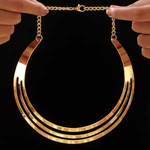 PRAO Collier de déclaration anti-ternissement plaqué or à trois lignes Accessoire de mode - Product Image 2