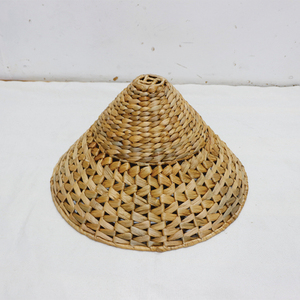 Ventes Flash : Abat-jour Conique en Jacinthe d'Eau Tressée, Luminaire Suspendu à Tissage Ouvert - Product Image 3