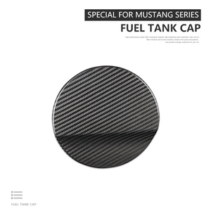 Couvre-<span class=keywords><strong>bouchon</strong></span> de réservoir de carburant en fibre de carbone véritable Blackstone, compatible avec <span class=keywords><strong>Ford</strong></span> <span class=keywords><strong>Mustang</strong></span> HS-261, auto-adhésif, pièces de modification sportives extérieures - Product Image 4