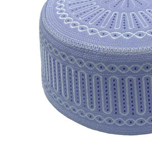 Nouveau style de bonnet de prière musulman, couleurs personnalisées en gros, chapeau Kufi musulman facile à porter, bonnets musulmans pour adultes, service OEM disponible - Product Image 3