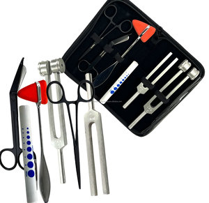 Kit de Diagnostic ORL Manuel 6 Pièces : Diapasons, Otoscope, Spéculum, Forceps, Ciseaux – Trousse d'Examen Clinique pour Hôpital - Product Image 1