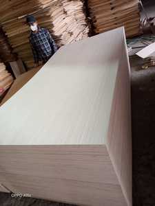 ไม้อัดเบิร์ชคุณภาพสูง เกรดพรีเมียม เป็นมิตรกับสิ่งแวดล้อม ผิวขัดเงา ยี่ห้อ FOMEX GREENWOOD เฟอร์นิเจอร์เวียดนาม หนา 4-40 มม. - Product Image 4