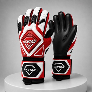 Guantes de Portero de Fútbol OXYTAG Rojos, Blancos y Negros, Transpirables, Antideslizantes, con Correa de Muñeca Ajustable - Product Image 6