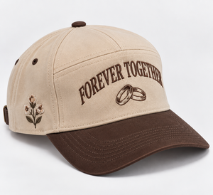 หมวกเบสบอลแต่งงานแบบกำหนดเอง 5 ชิ้น ผ้าฝ้ายทวิล สีเบจ-น้ำตาล ปักลาย Forever Together ของขวัญสำหรับเจ้าบ่าวเจ้าสาว - Product Image 2