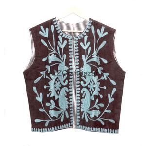 Chaleco Suzani Hecho a Mano para Mujer, 100% Algodón, Estampado Floral, Transpirable, para Primavera/Otoño, con Mangas Cortas - Product Image 5