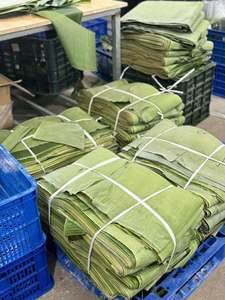 Feuilles de bananier congelées du Vietnam, feuilles vertes naturelles pour l'emballage alimentaire, la cuisson à la vapeur, le grillage, les gâteaux de riz collants, restaurants et traiteurs - Product Image 2