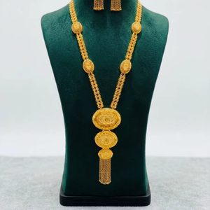 Ensemble de 4 colliers ras-de-cou de luxe faits à la main en cuivre et laiton plaqué or de haute qualité pour femme, idéal pour fiançailles, anniversaire, fête, mariage - Product Image 1
