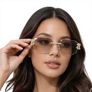 Gafas de sol sin montura de plata 925 con incrustaciones de moissanita, estilo puente de diamante, a la moda hip hop, unisex - Product Image 1