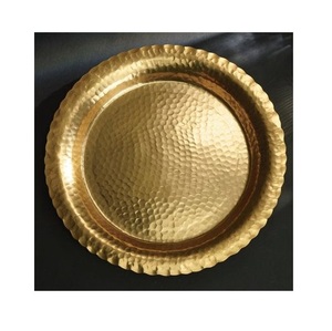 Assiettes de présentation en laiton finition élégante à bord large pour table de dîner, base d'assiettes pour événements, présentation de mariage - Product Image 4