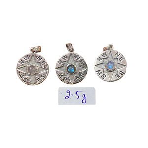 Colgante de plata de ley 925 con labradorita, amatista y cuarzo rosa, engaste de bisel, gema de corte redondo, diseño clásico, dijes. - Product Image 1
