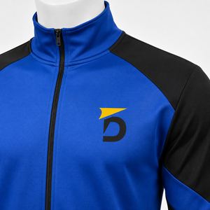 Chándal con cremallera para hombre hecho con tela deportiva cómoda y construcción flexible para entrenamientos, ejercicios y actividades al aire libre. - Product Image 4
