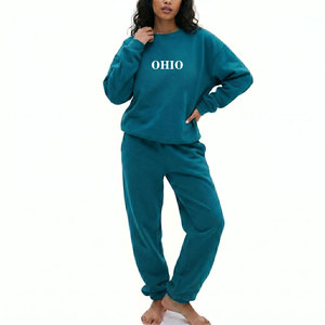 High Quality Women's Winter Sweat Suit <b>Set</b> Slim Fit Design With Custom Logo New Trendy Solid Pattern - Product Image 1