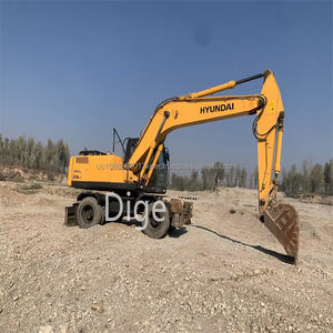 Excavateur à roues moyennes Hyundai 210W-7 d'occasion avec peinture originale Machines durables 305LC 330 350 305L avec EPA en vente bon marché - Product Image 4