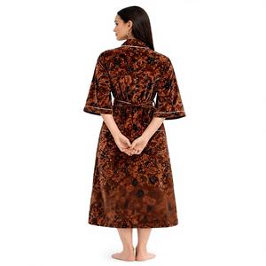 Bata Kimono de Terciopelo para Mujer, Tallas Grandes, Elegante, Suave, Lujosa, Estilo Vintage, Casual, con Estampado Floral Hecho a Mano, Manga Media, Transpirable - Product Image 5
