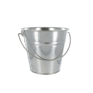Cubos de hierro galvanizado de diseño vintage de alta calidad con asa para decoración del hogar y jardín, tamaño y forma personalizados - Product Image 6