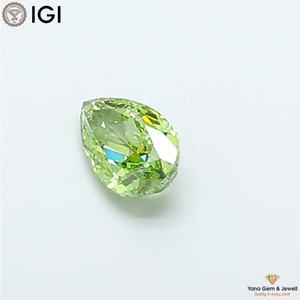 Solitaire parfait 3,00 CARAT Forme poire Diamant de laboratoire cultivé CVD avec certificat IGI Couleur vert vif fantaisie Clarté VS2 - Product Image 6