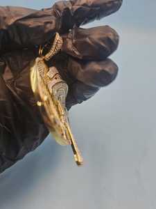 จี้ห้อยคอแบบฮิปฮอปดีไซน์เองได้ เงินแท้ 925 ประดับเพชรโมอิสซาไนต์ VVS จี้ห้อยคอวงกลมสลักชื่อตามสั่ง จี้ห้อยคอตัวอักษรสองสี - Product Image 4