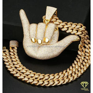 จี้มือแฟชั่นที่มีรูปแบบหินเต็มรูปแบบและเพชร VVS Moissanite ที่ยอดเยี่ยม - Product Image 4
