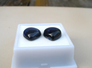 Paire de cabochons en quartz mystique bleu, forme cœur, pierres précieuses naturelles, pour cadeaux, bijoux et artisanat - Product Image 3