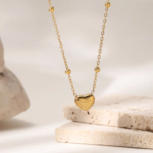 Collier en forme de cœur pour femmes, en acier inoxydable 304, plaqué or véritable 18 carats et incrusté de perles - Product Image 2