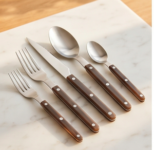 Juego de Cubiertos Minimalista de Acero Inoxidable, Cuchillo, Tenedor y Cuchara con Mango de Madera, Apto para Lavavajillas, Vajilla para Bodas - Product Image 3