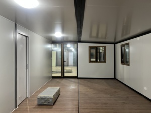 Casa Contenedor Modular Robusta, Ligera y Expandible con Terraza para Hotel, Resort o Jardín, Prefabricada, Transpirable y Aislada - Product Image 4