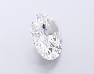Diamant ovale de laboratoire de 4,03 carats D VVS2 à haute scintillation, très bonne finition, durable, pierre centrale non montée - Product Image 2