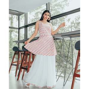 ชุดเดรสกระโปรงผ้าชีฟองสีชมพูอ่อน-ไซส์ XS - Product Image 2